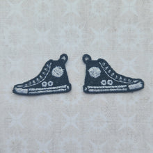 Load image into Gallery viewer, Shoes