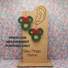 Load image into Gallery viewer, Mrs. Mouse Wreath