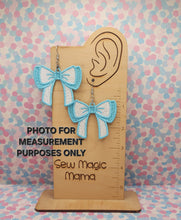 Load image into Gallery viewer, Bow