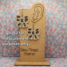 Load image into Gallery viewer, Animal Print Bows