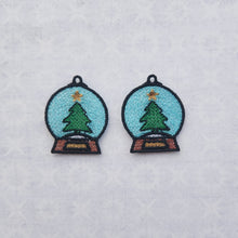 Load image into Gallery viewer, Snowglobe