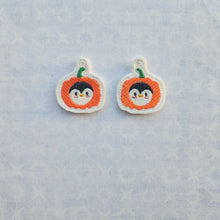 Load image into Gallery viewer, Pumpkin Penguin