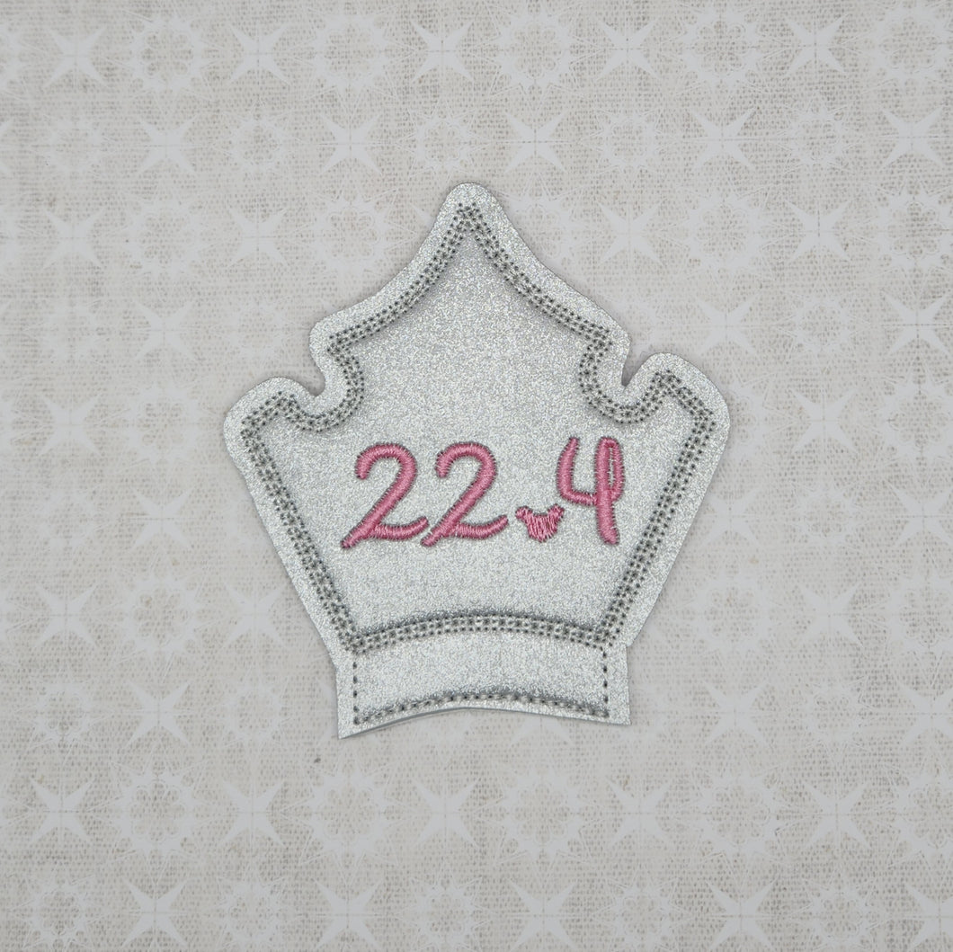 22.4 Crown